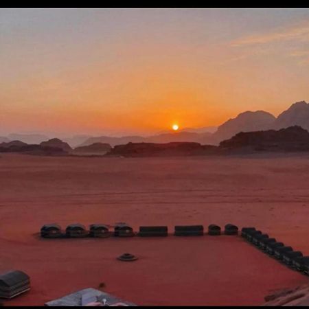 Bedouin Adventure & Tours Hotel Wadi Rum Ngoại thất bức ảnh
