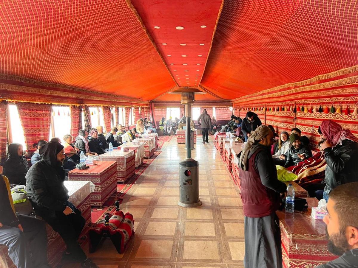 Bedouin Adventure & Tours Hotel Wadi Rum Ngoại thất bức ảnh