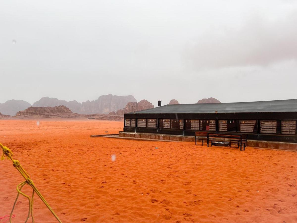 Bedouin Adventure & Tours Hotel Wadi Rum Ngoại thất bức ảnh