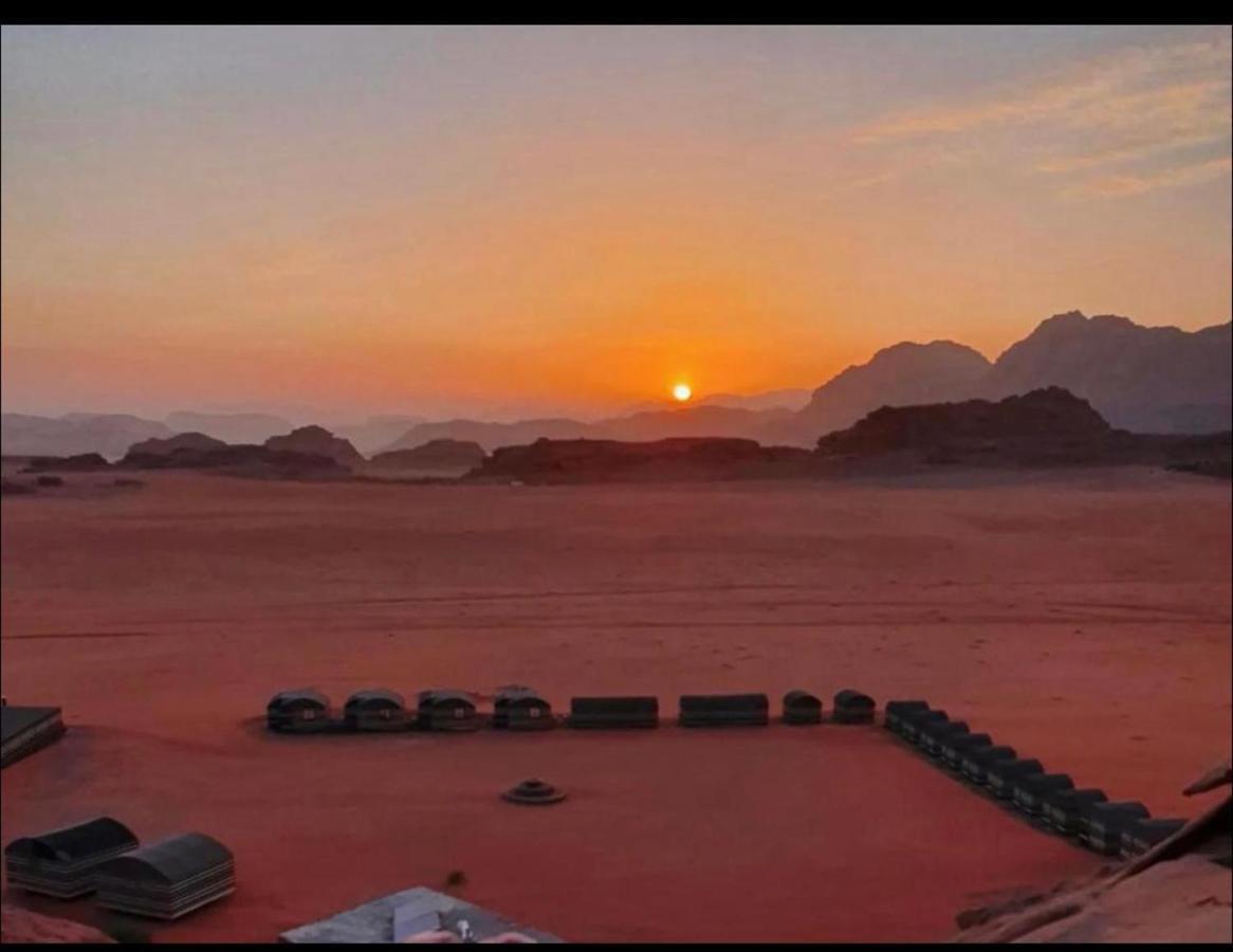 Bedouin Adventure & Tours Hotel Wadi Rum Ngoại thất bức ảnh