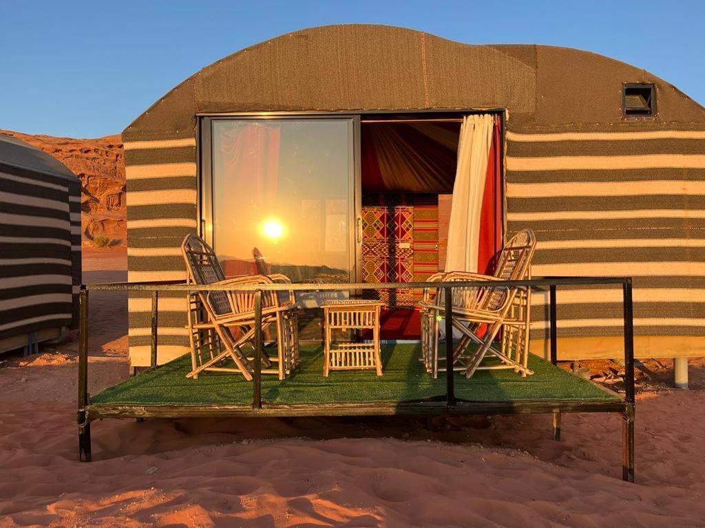 Bedouin Adventure & Tours Hotel Wadi Rum Ngoại thất bức ảnh
