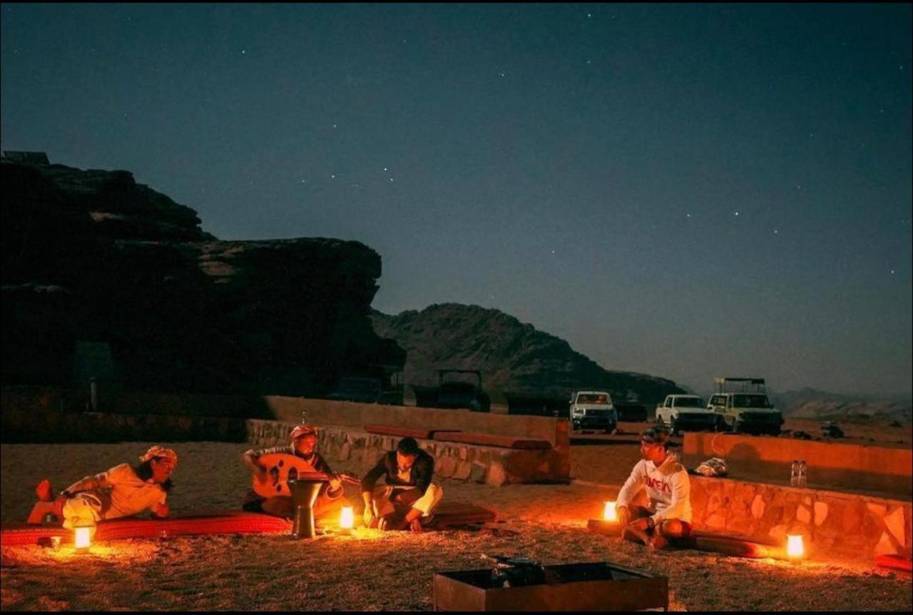 Bedouin Adventure & Tours Hotel Wadi Rum Ngoại thất bức ảnh